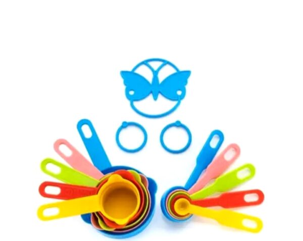 10 Piece Measuring Cups and Spoons